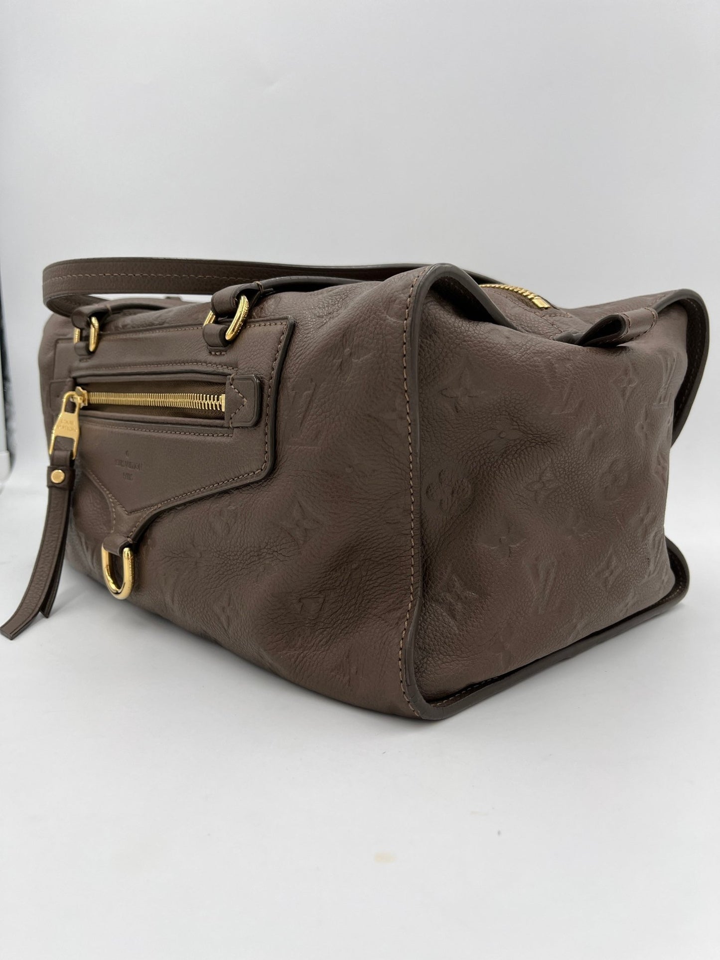 Second hand Louis Vuitton Inspiree Leather Trunk Bag Taupe - Tabita Bags