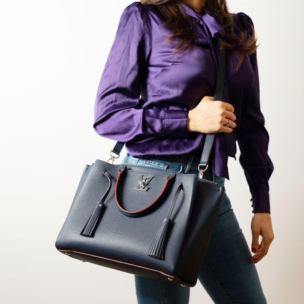Second hand Louis Vuitton LockMeTo Calfskin Grained Leather 2 - Ways Tote Bag Navy - Tabita Bags