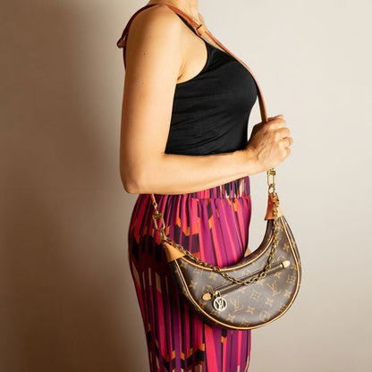 Second hand Louis Vuitton Loop Canvas Hobo Shoulder Bag Brown - Tabita Bags