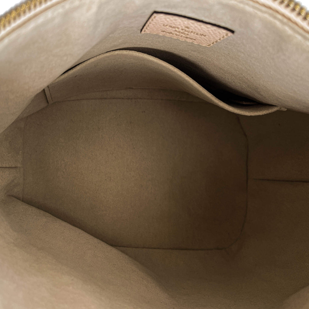 Second hand Louis Vuitton Marshmallow By The Pool PM Monogram Giant Leather 2 - Ways Hobo Handbag Beige - Tabita Bags