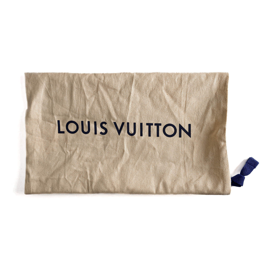 Second hand Louis Vuitton Marshmallow By The Pool PM Monogram Giant Leather 2 - Ways Hobo Handbag Beige - Tabita Bags