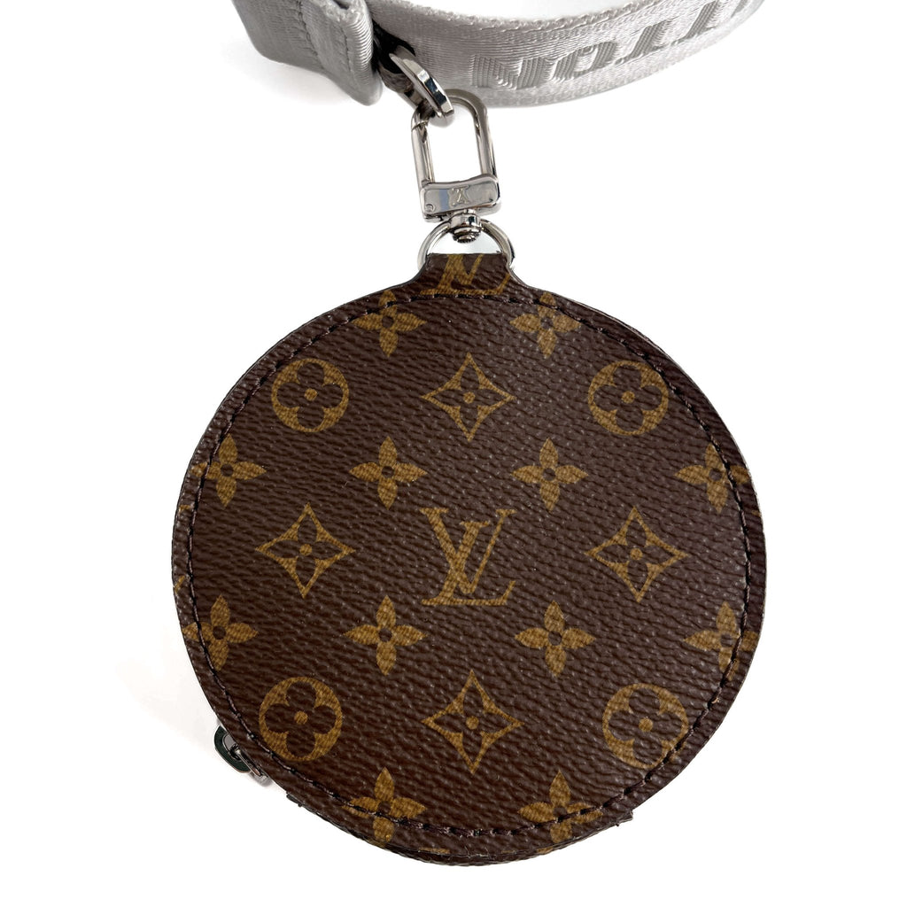 Second hand Louis Vuitton Maxi Multi Pochette Embossed Monogram Econyl Nylon 2 - Ways Pouch Crossbody Silver & Pink - Tabita Bags