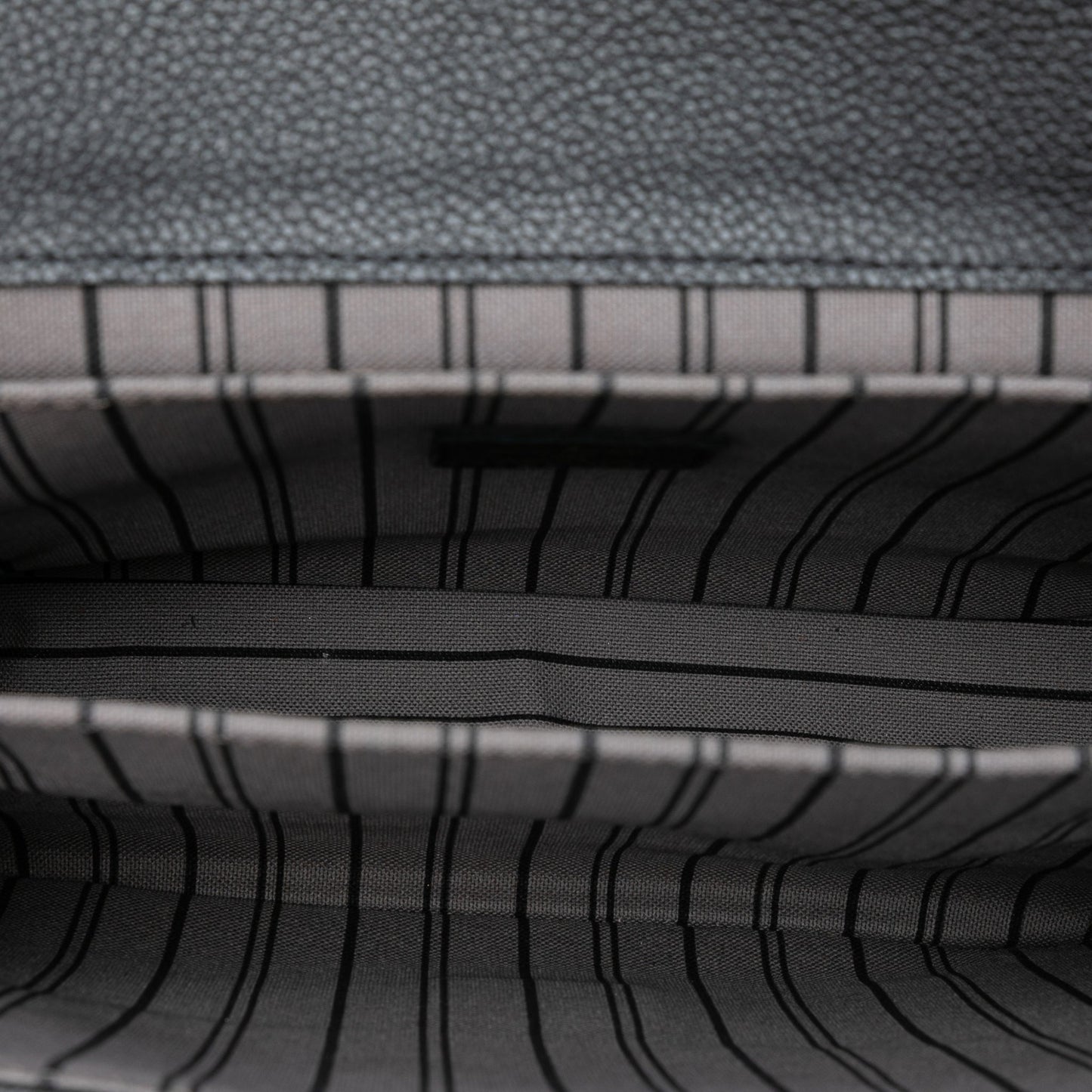 Second hand Louis Vuitton Metis Leather Flap Crossbody Black - Tabita Bags