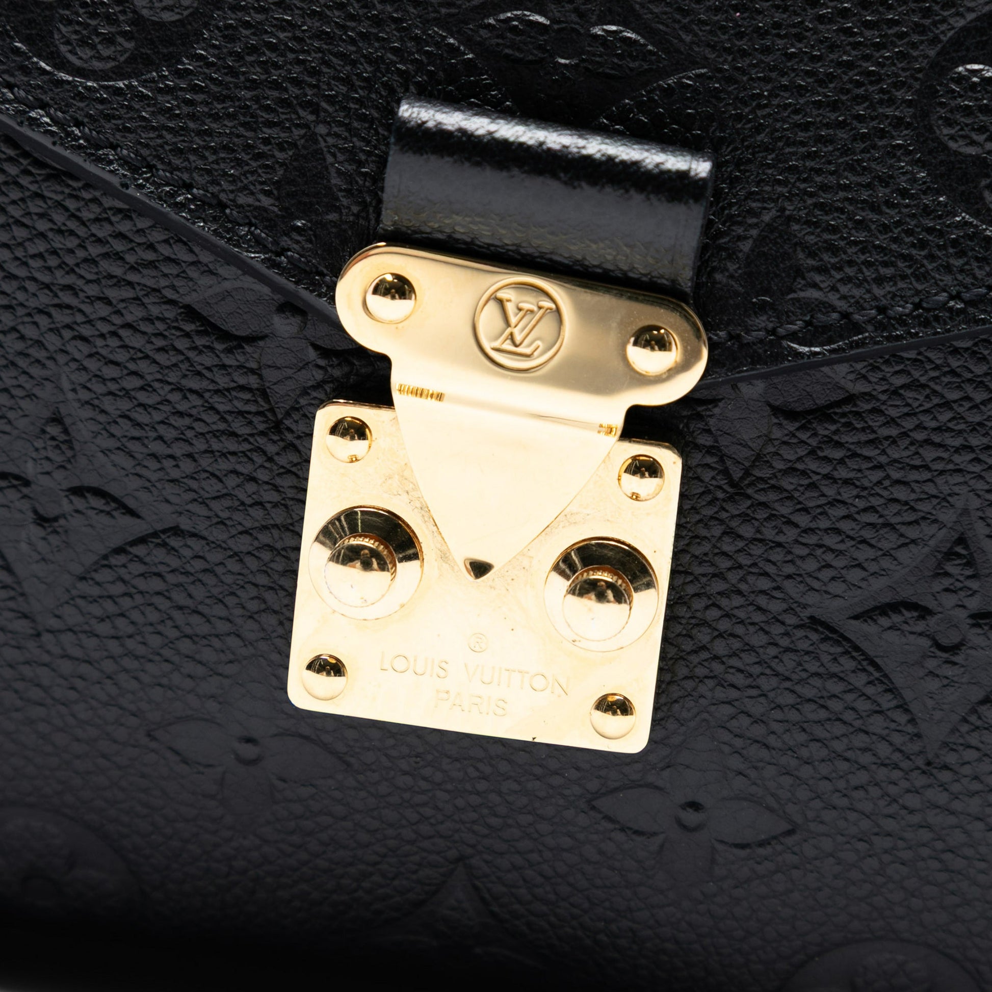 Second hand Louis Vuitton Metis Leather Flap Crossbody Black - Tabita Bags