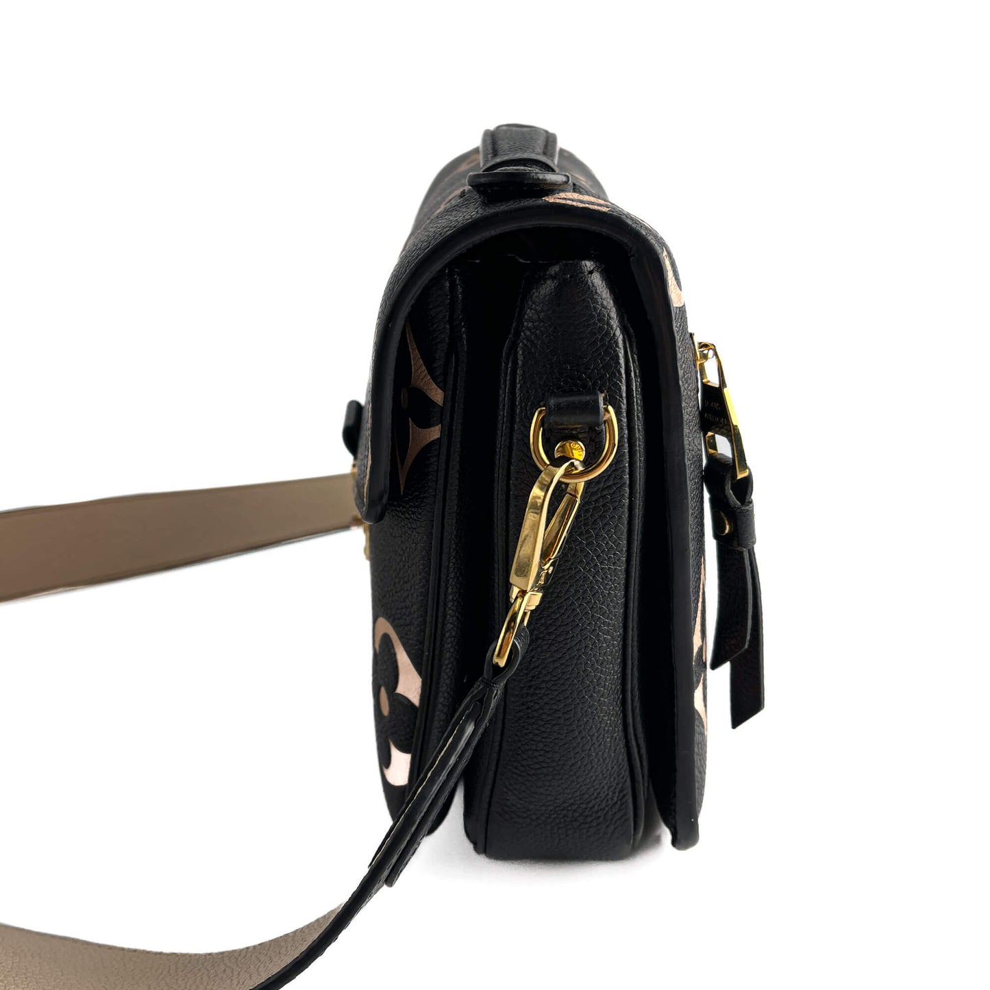 Second hand Louis Vuitton Metis Leather Giant Empreinte Leather Flap Crossbody Bicolor - Tabita Bags