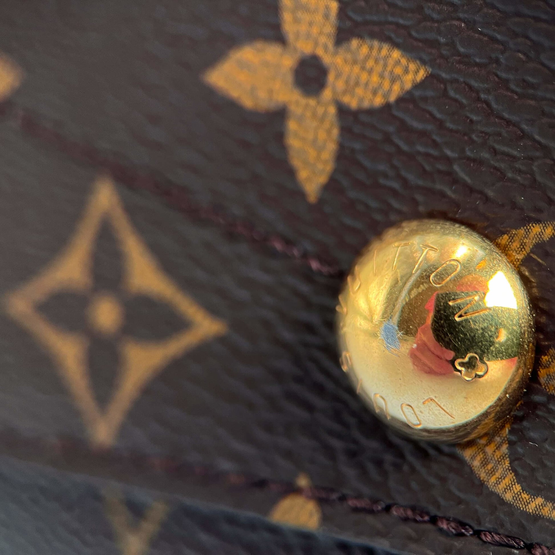Second hand Louis Vuitton Montaigne MM Canvas Top - handle Handbag Monogram - Tabita Bags