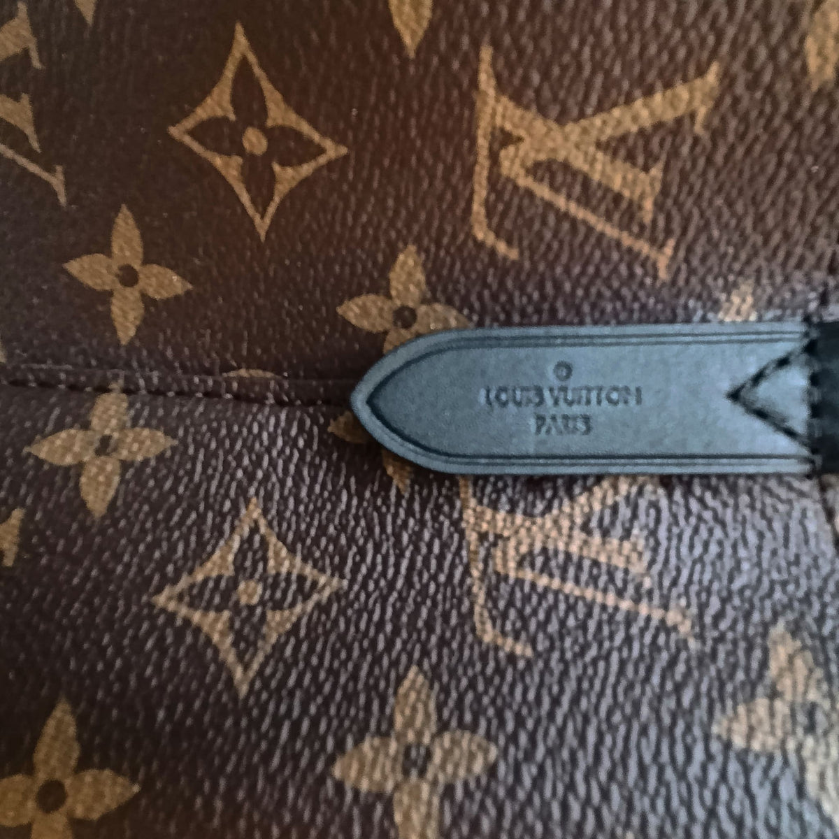 Second hand Louis Vuitton NéoNoé MM Canvas Bucket Shoulder Bag Monogram - Tabita Bags