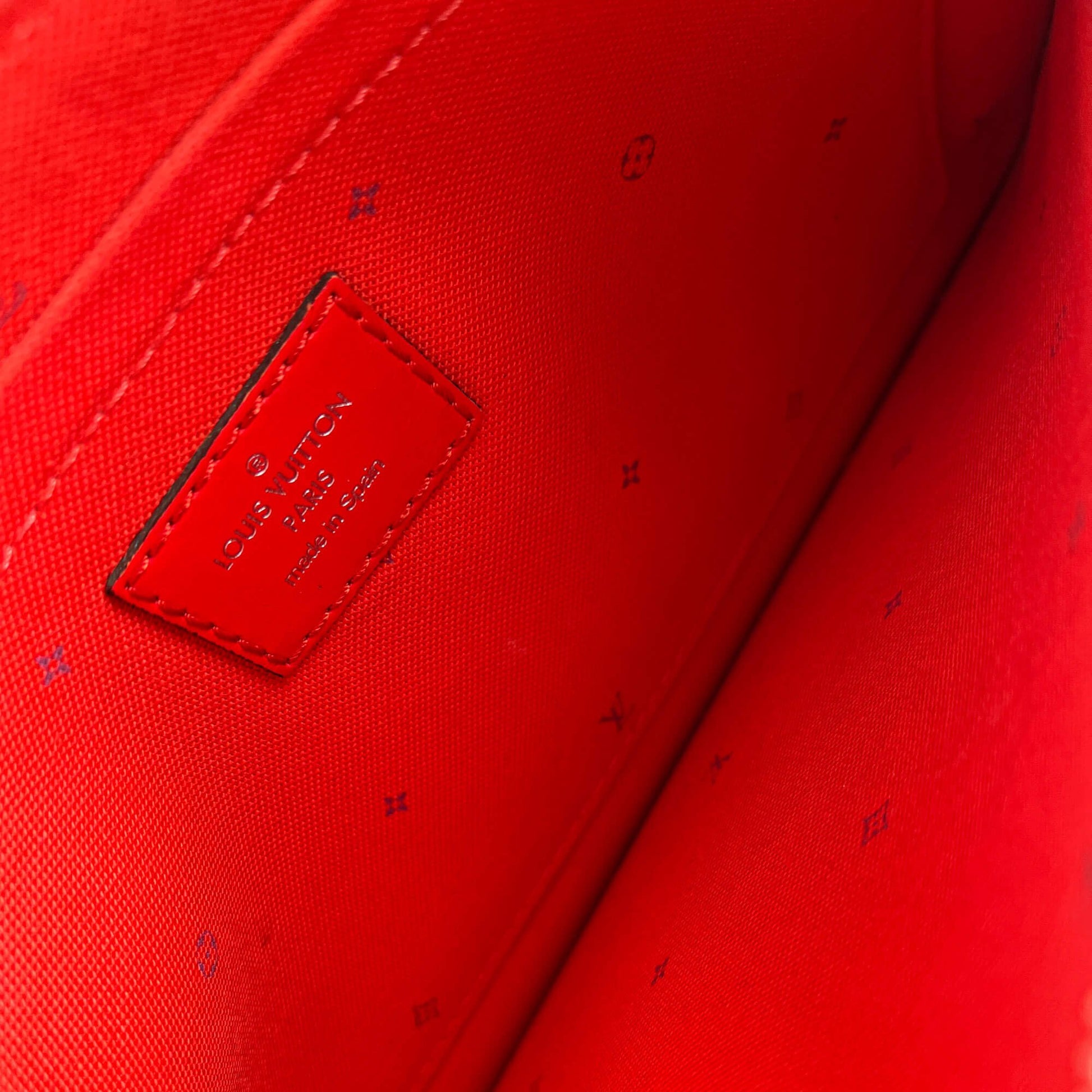 Second hand Louis Vuitton Neverfull MM Canvas Escale Monogram Giant Shoulder Bag Red & Pink - Tabita Bags