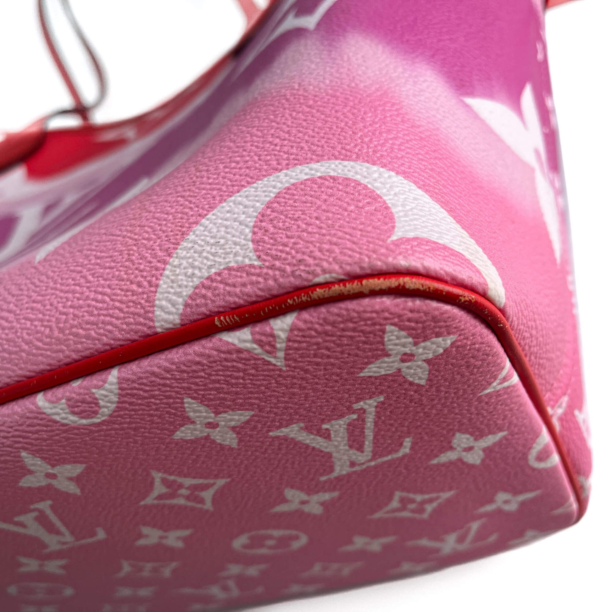 Second hand Louis Vuitton Neverfull MM Canvas Escale Monogram Giant Shoulder Bag Red & Pink - Tabita Bags