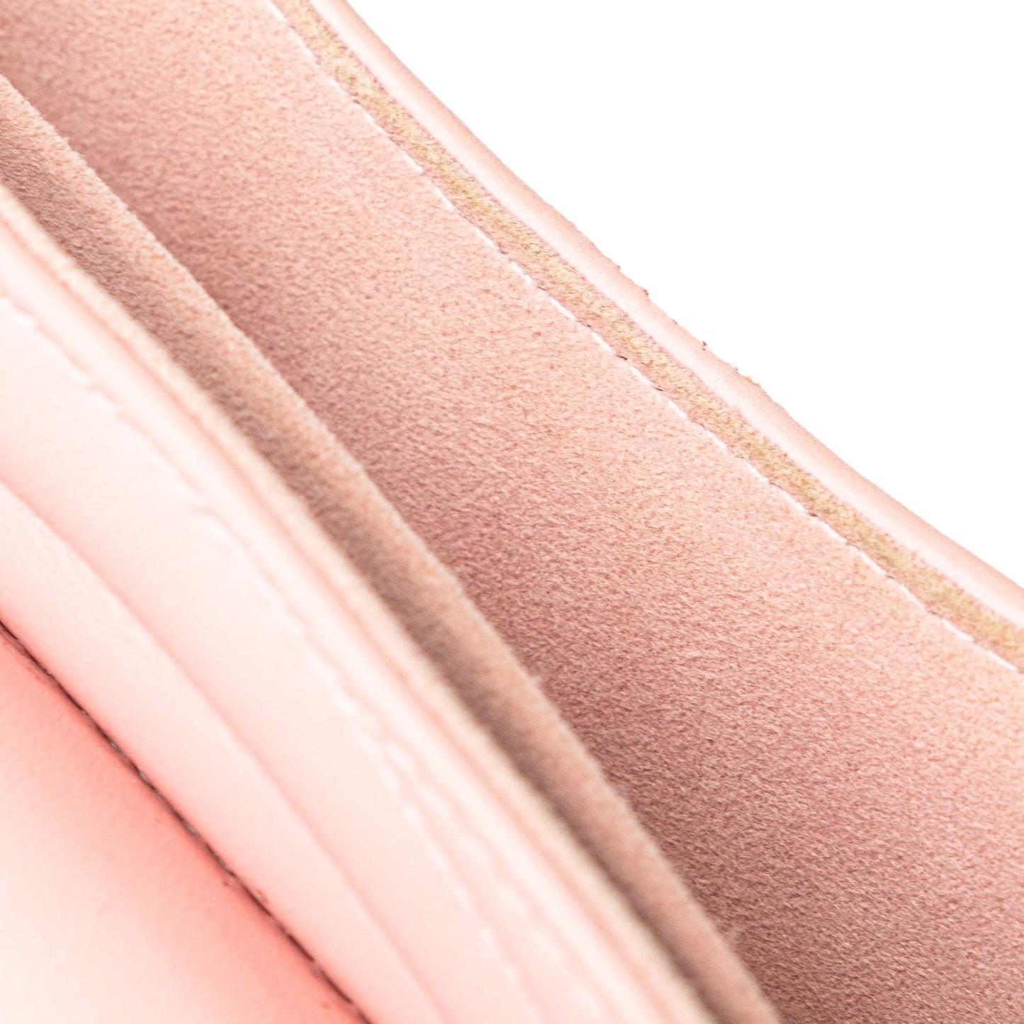 Second hand Louis Vuitton New Wave Chain MM Leather 2 - Ways Flap Crossbody Pink - Tabita Bags