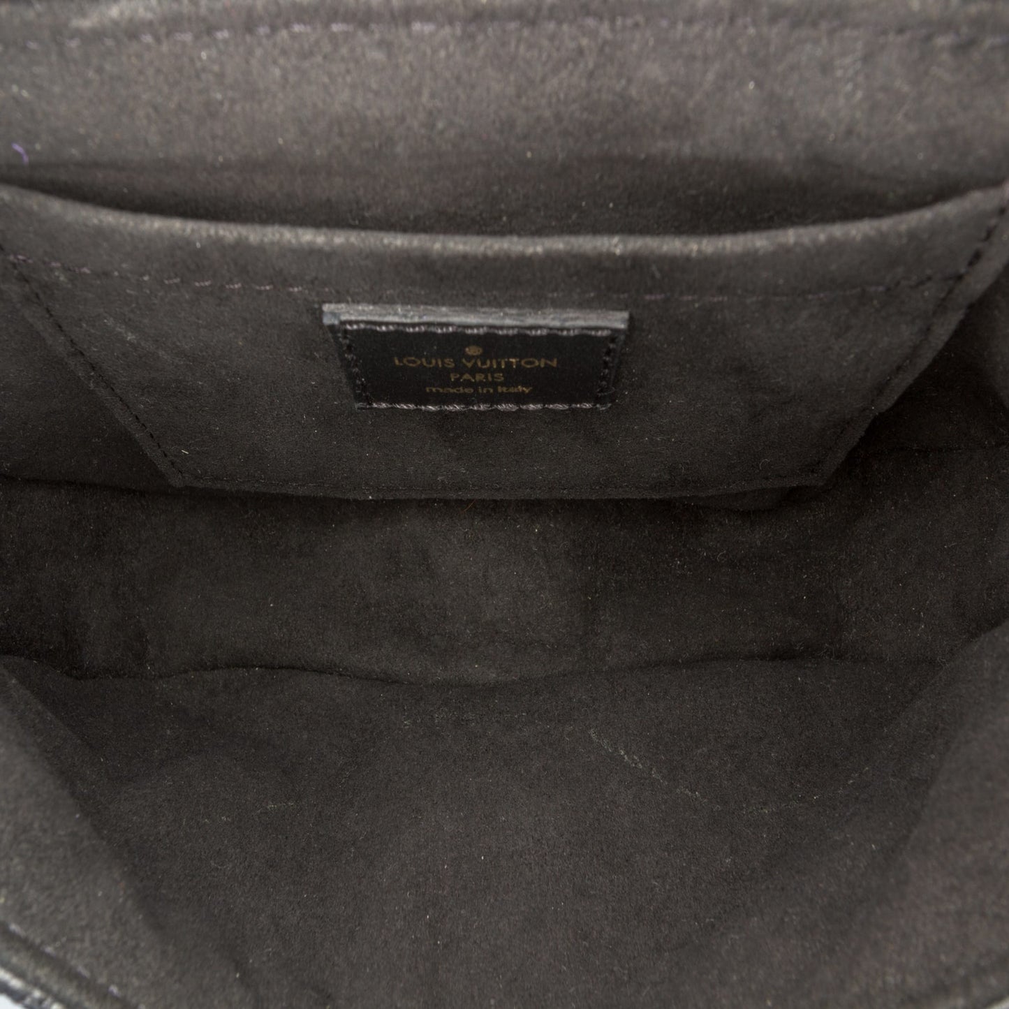 Second hand Louis Vuitton New Wave Chain PM Leather Flap Crossbody Black - Tabita Bags