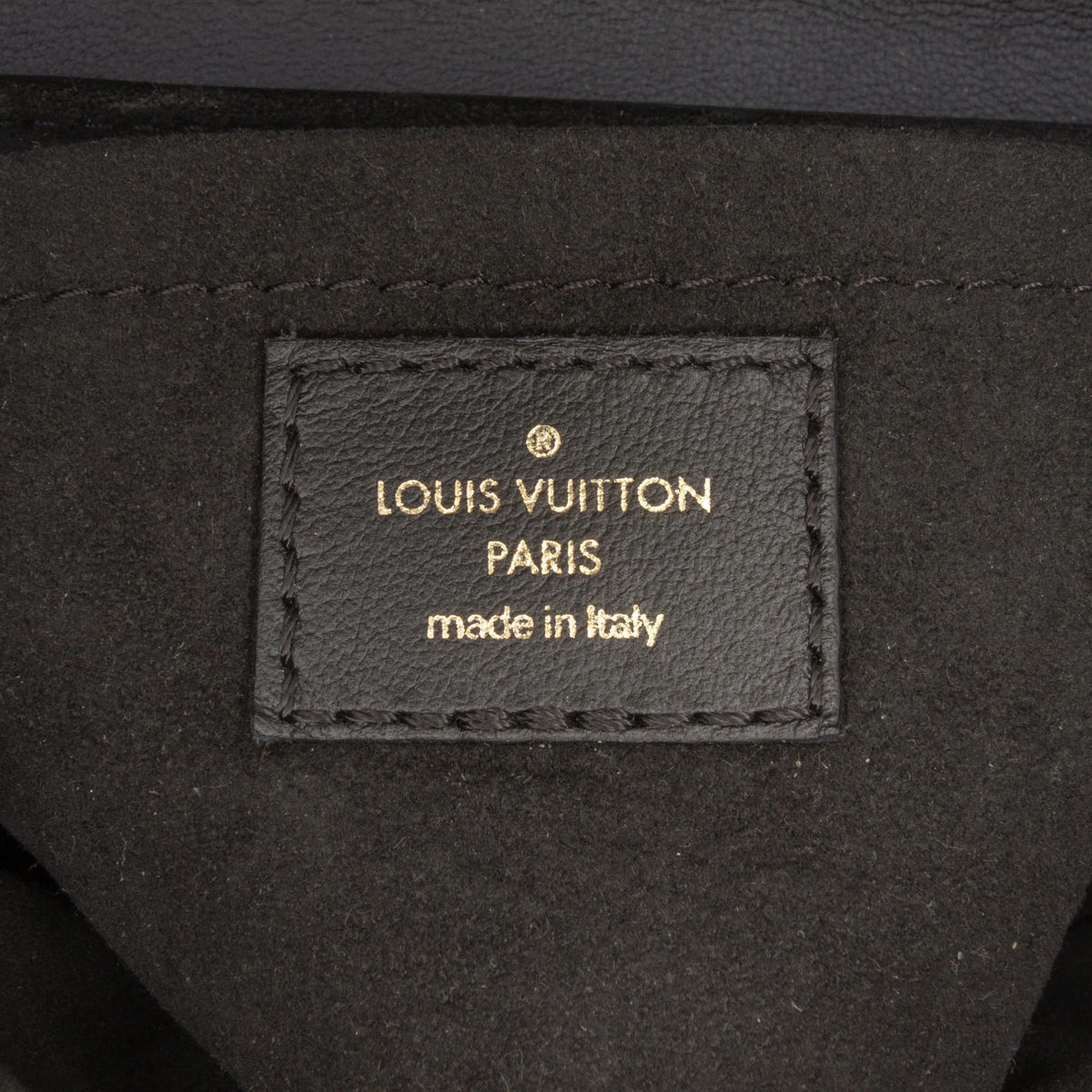 Second hand Louis Vuitton New Wave Chain PM Leather Flap Crossbody Black - Tabita Bags