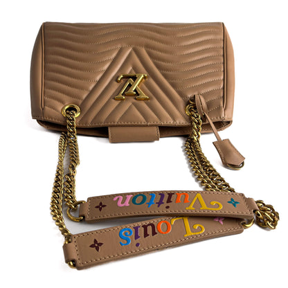 Second hand Louis Vuitton New Wave Chain Smooth Calfskin Leather Quilted Tote Shoulder Bag Noisette - Tabita Bags