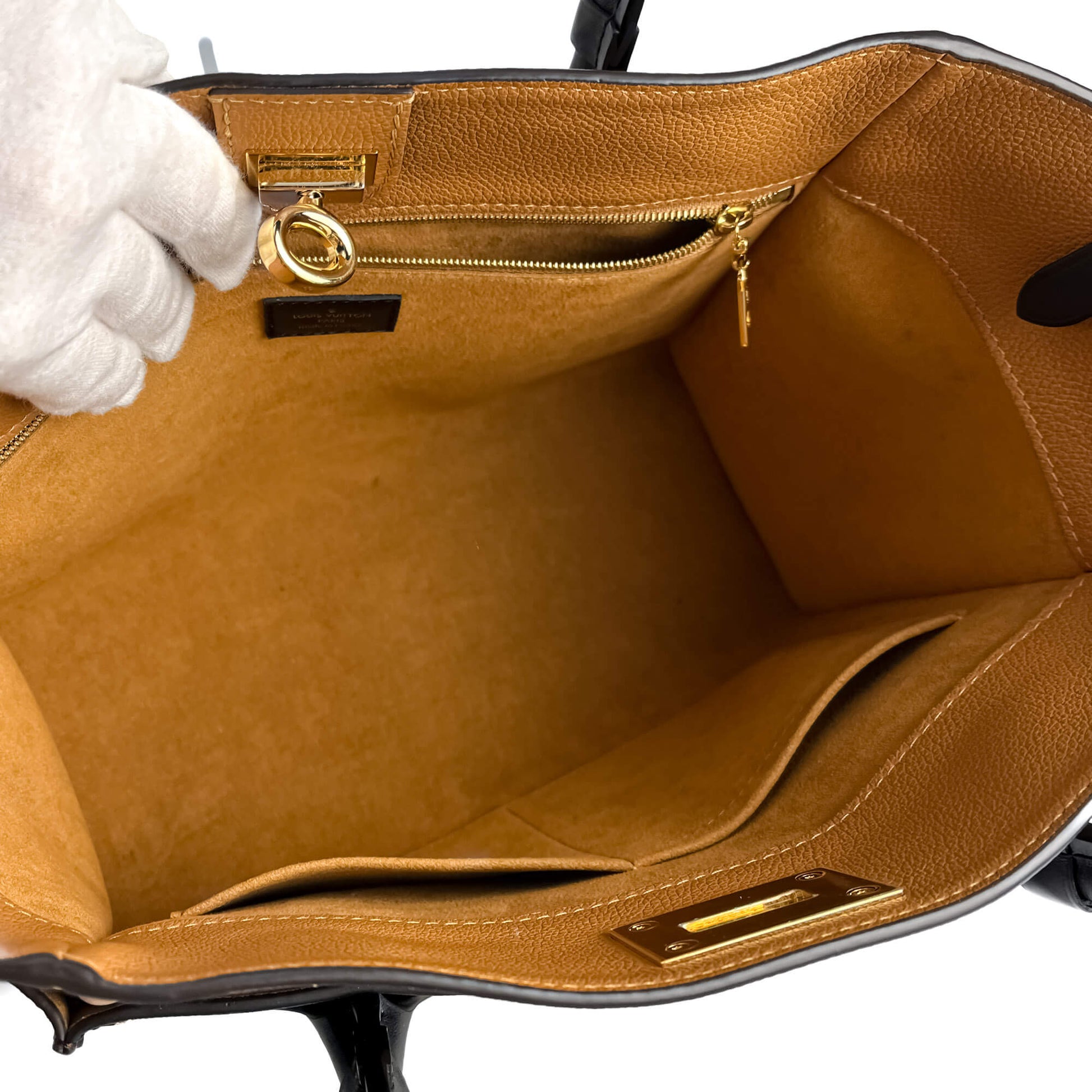 Second hand Louis Vuitton On My Side MM Leather Monogram Sides Tote Handbag Monogram - Tabita Bags