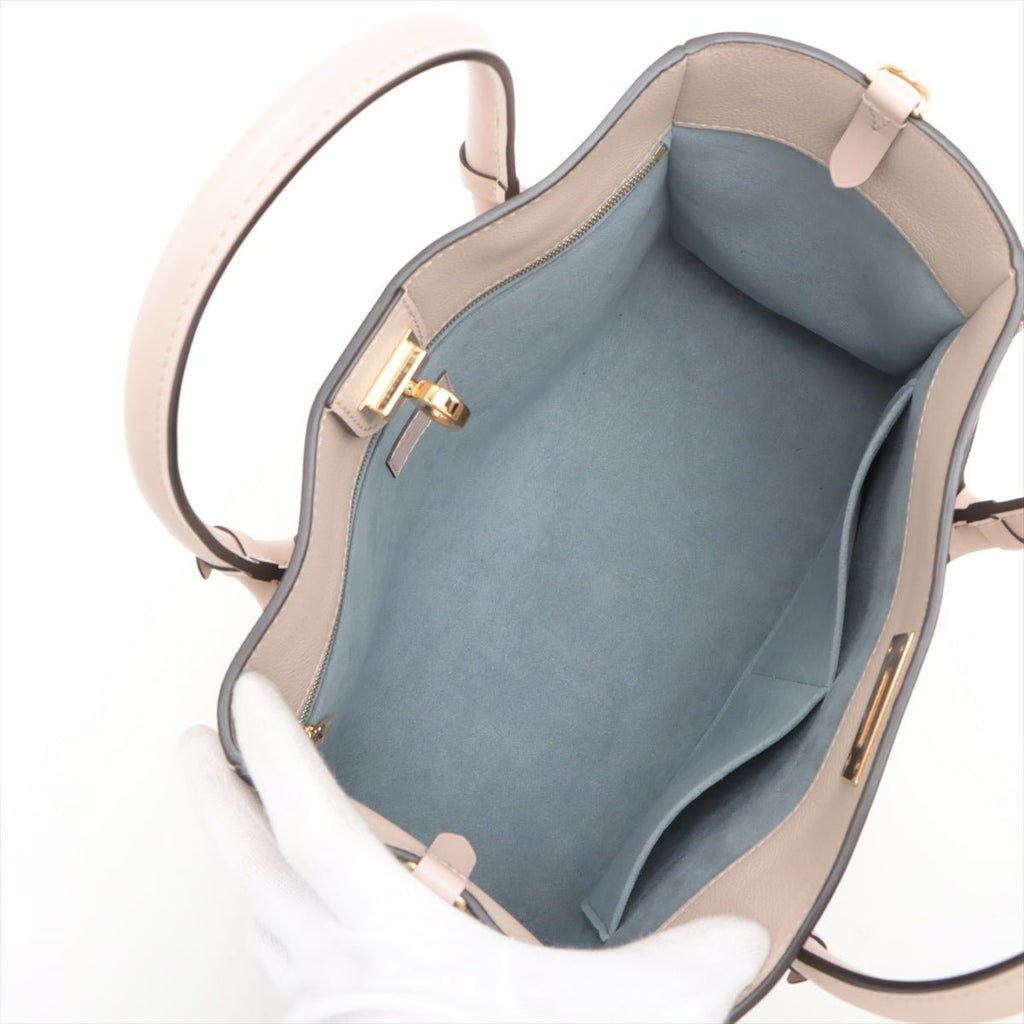 Second hand Louis Vuitton On My Side MM Monogram Sides Leather 2 - Ways Tote Bag Monogram - Tabita Bags