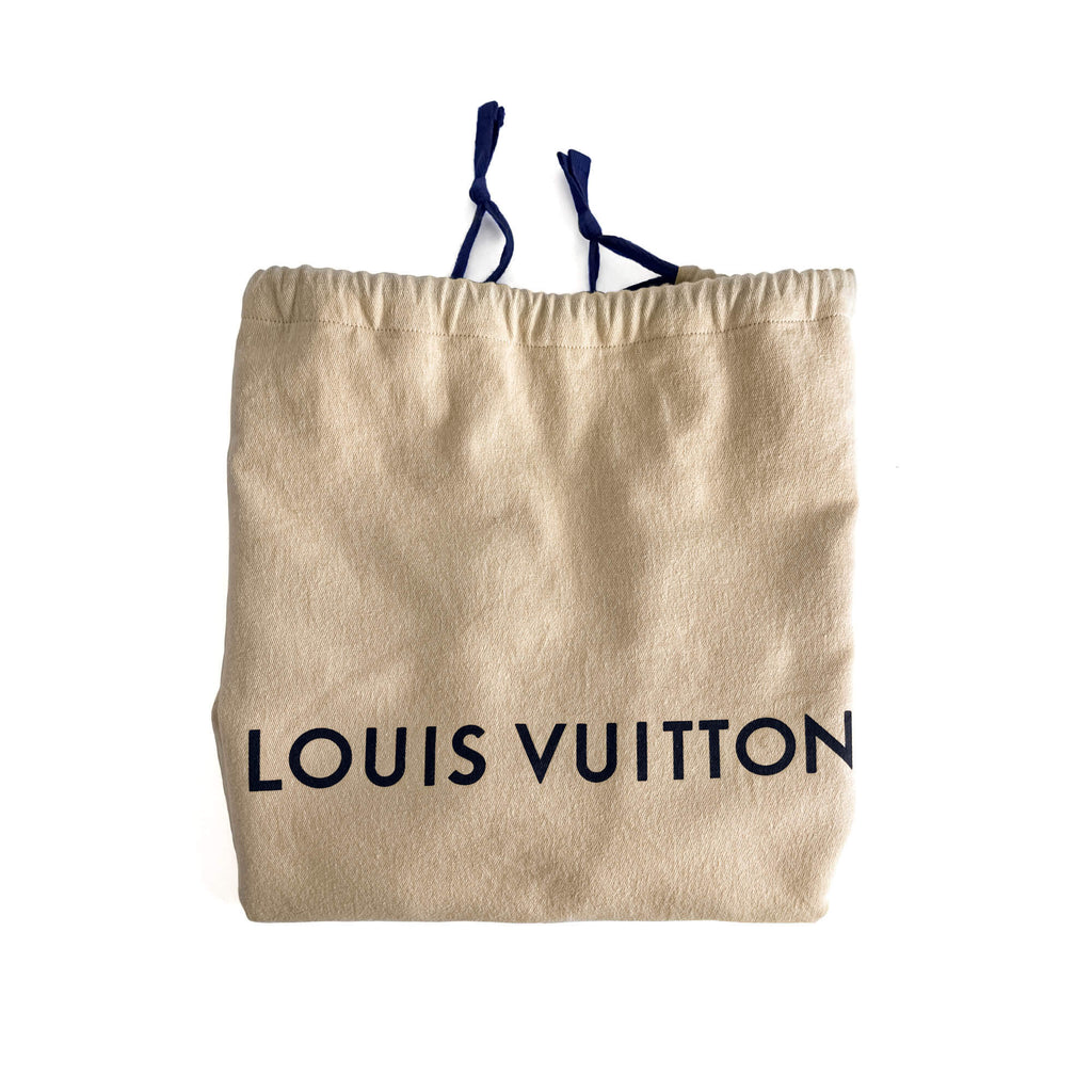Second hand Louis Vuitton Onthego GM By The Pool Canvas Shopper Handbag Giant monogram - Tabita Bags