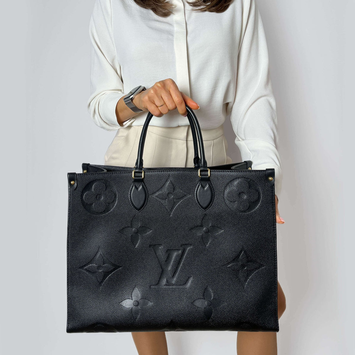Second hand Louis Vuitton Onthego GM Empreinte Leather Shopper Bag - Tabita Bags