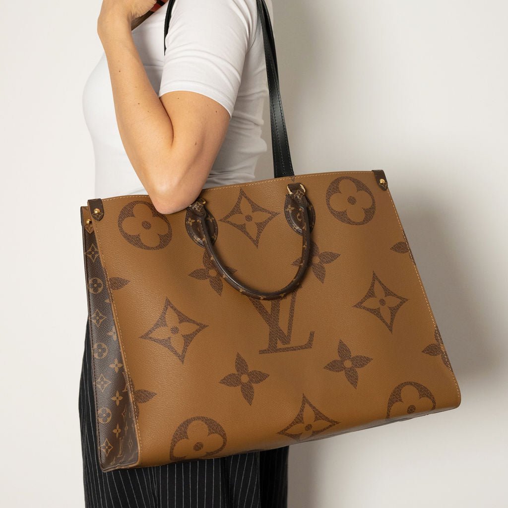 Second hand Louis Vuitton Onthego GM Monogram Giant Canvas 2 - Ways Shopper Handbag Monogram - Tabita Bags