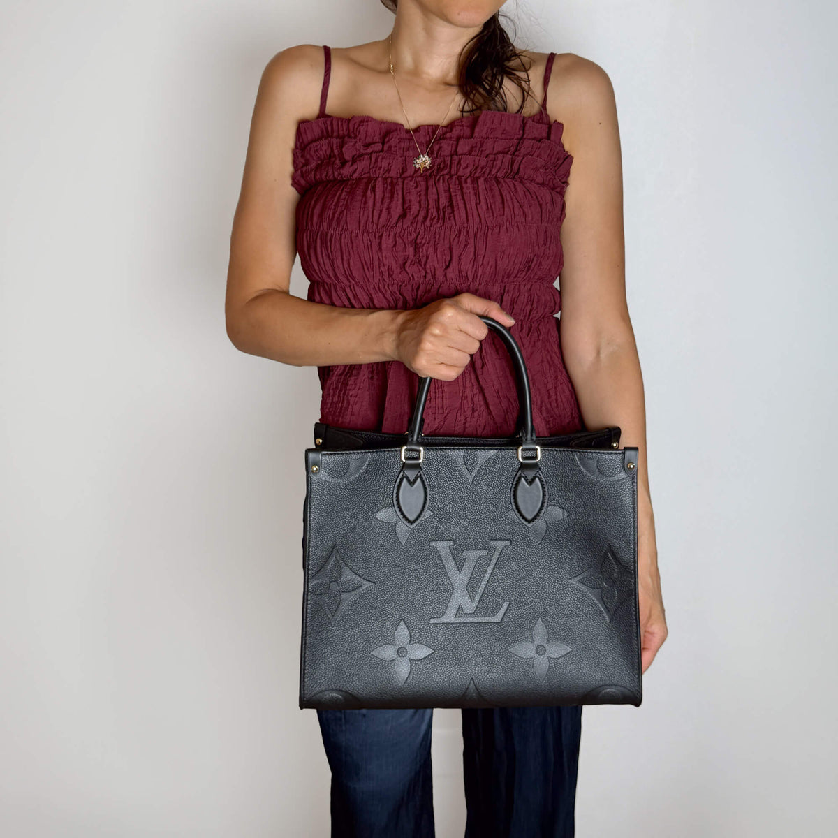 Second hand Louis Vuitton Onthego MM Calfskin Grained Leather Empreinte Tote Shoulder Bag Giant monogram - Tabita Bags