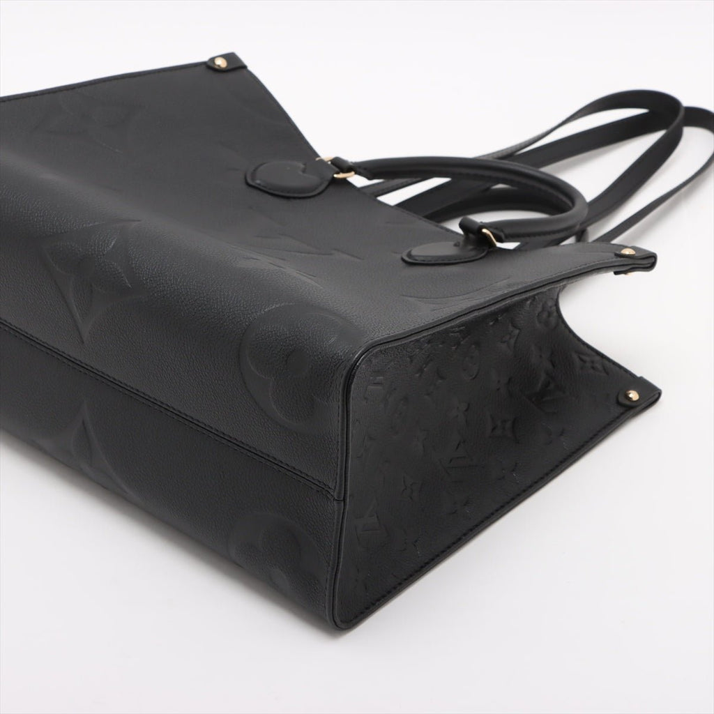 Second hand Louis Vuitton Onthego MM Calfskin Grained Leather Empreinte Tote Shoulder Bag Giant monogram - Tabita Bags