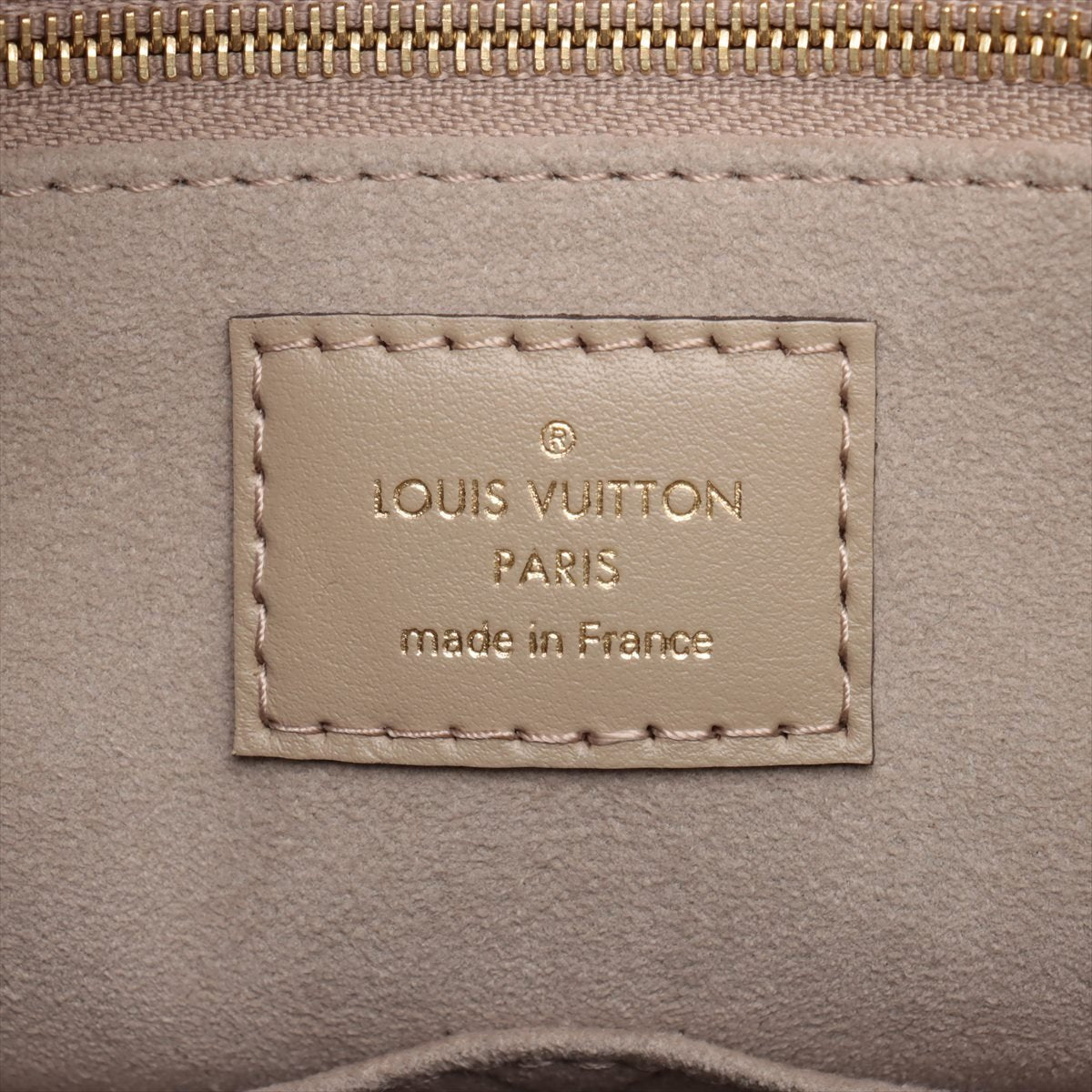 Second hand Louis Vuitton Onthego MM Empreinte Calfskin Grained Leather Tote Shoulder Bag Beige - Tabita Bags