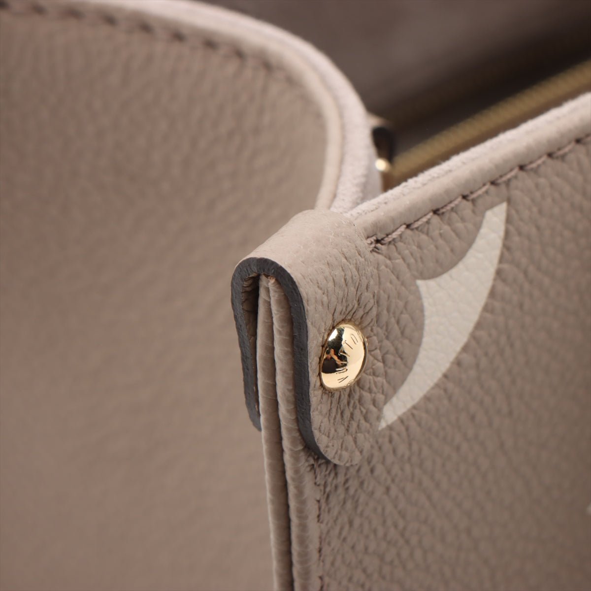 Second hand Louis Vuitton Onthego PM Calfskin Grained Leather Empreinte Tote Shoulder Bag Giant Empreinte - Tabita Bags