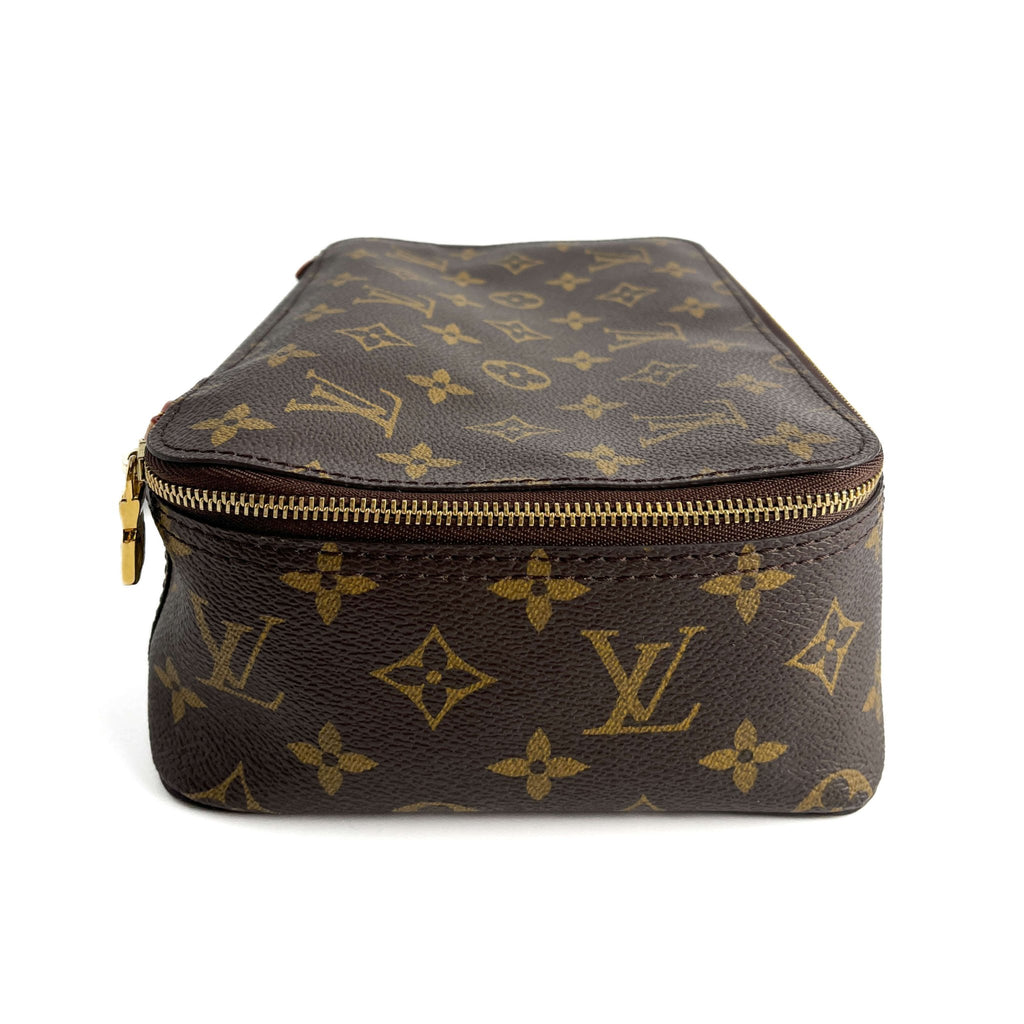 Second hand Louis Vuitton Packing Cube MM Canvas Pouch Monogram - Tabita Bags