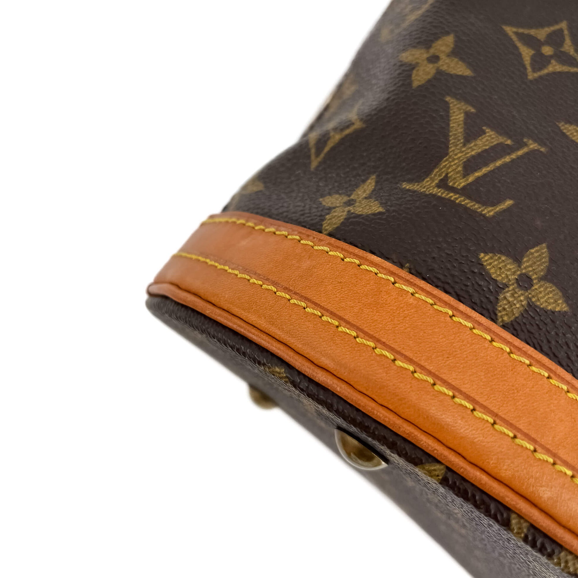 Second hand Louis Vuitton Petit 23 PM Canvas Bucket Bag pouch Monogram - Tabita Bags