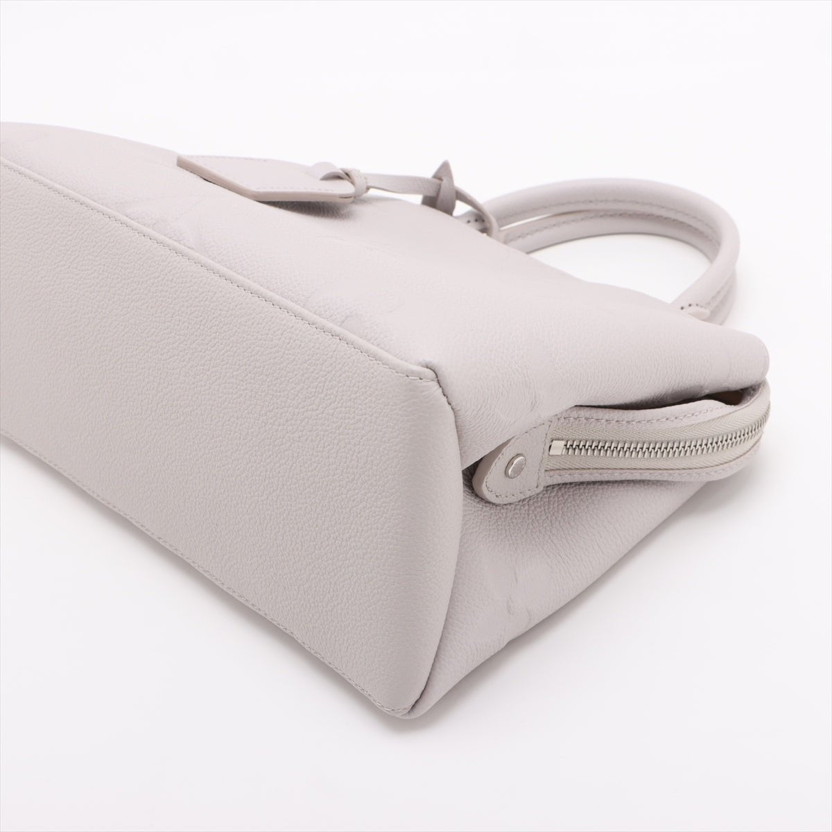 Second hand Louis Vuitton Petit Palais Leather Empreinte Tote Handbag Brume - Tabita Bags