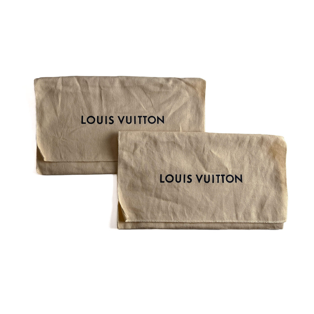 Second hand Louis Vuitton Petit Sac Plat Petit Epi Leather Tote Handbag Black - Tabita Bags