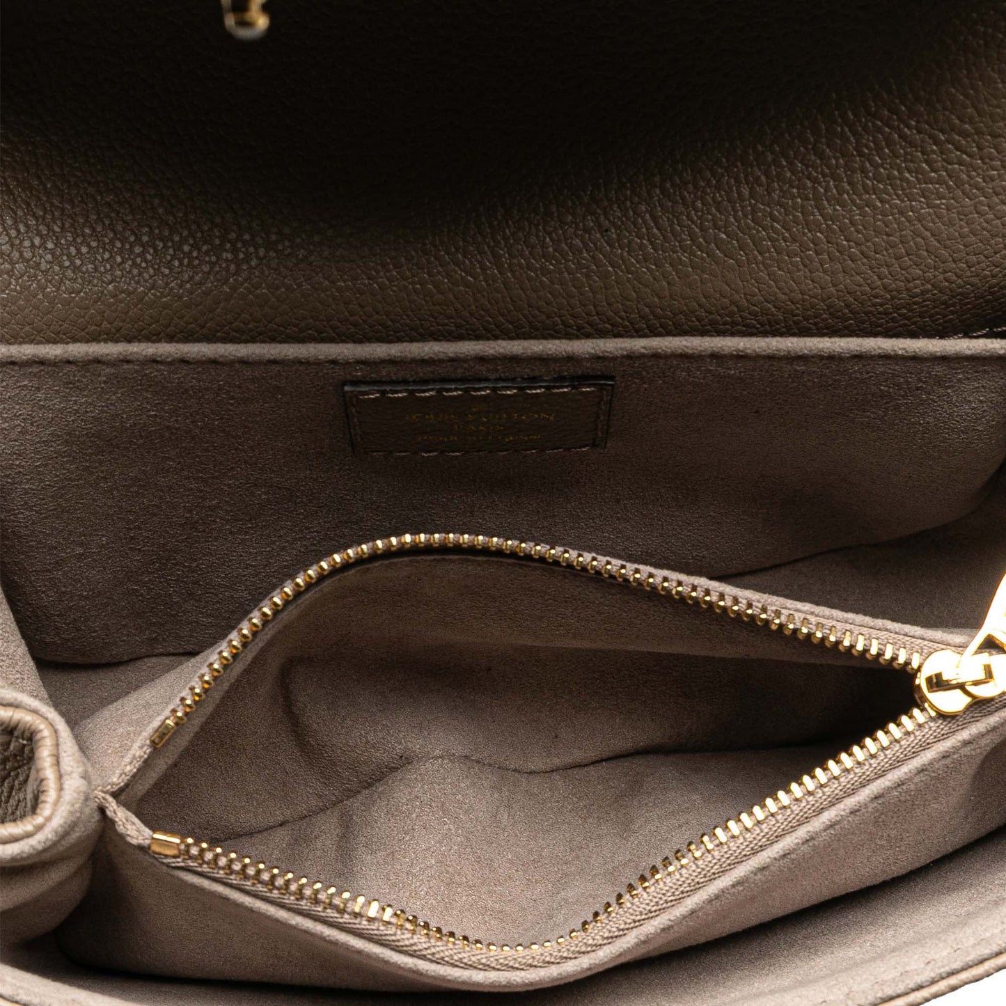 Second hand Louis Vuitton Pochette Métis Canvas East West Flap Crossbody Monogram - Tabita Bags