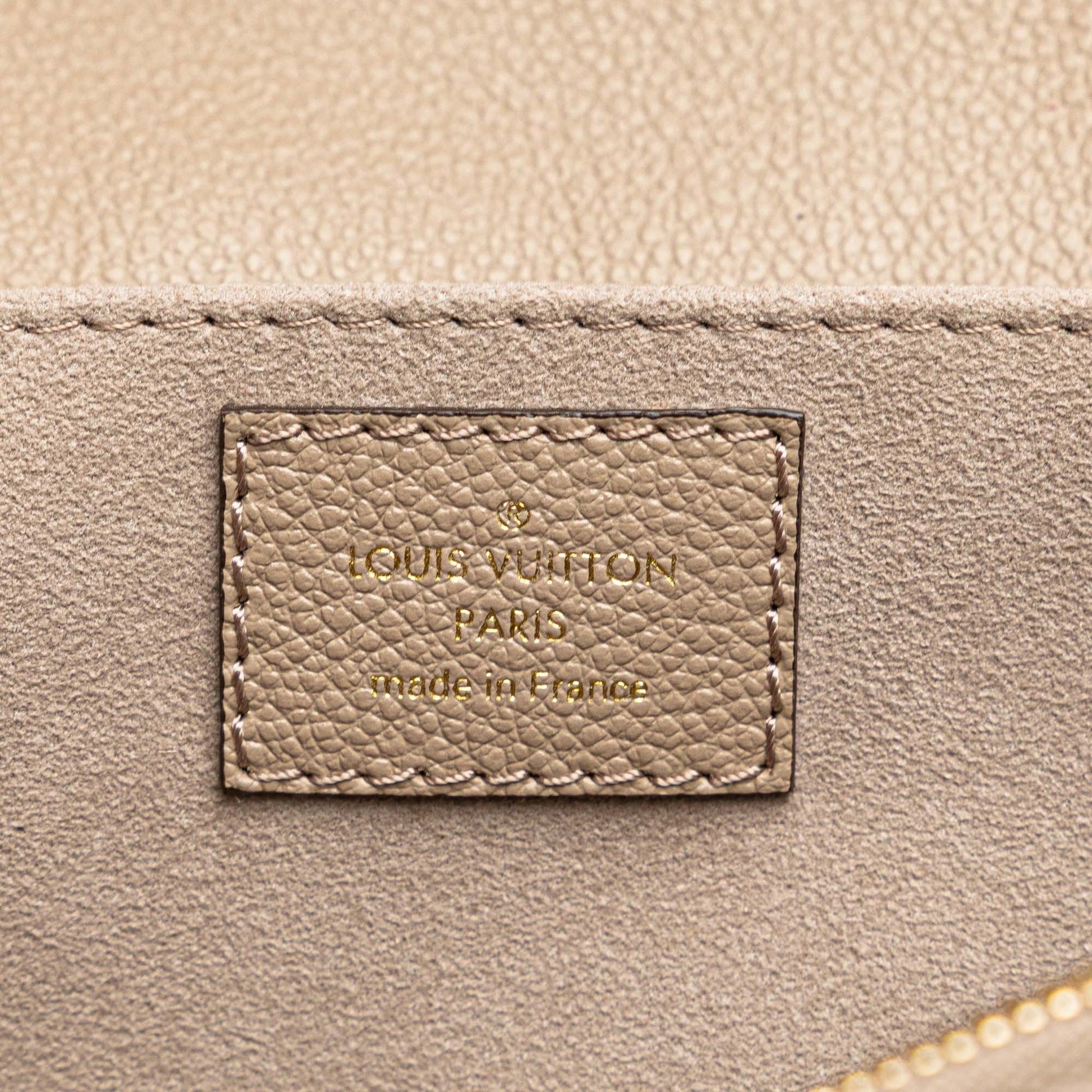 Second hand Louis Vuitton Pochette Métis Canvas East West Flap Crossbody Monogram - Tabita Bags