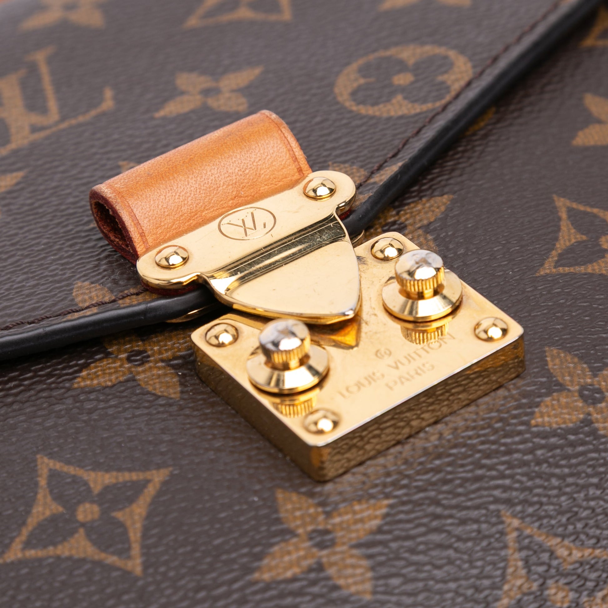 Second hand Louis Vuitton Pochette Métis Canvas Flap Crossbody Brown - Tabita Bags