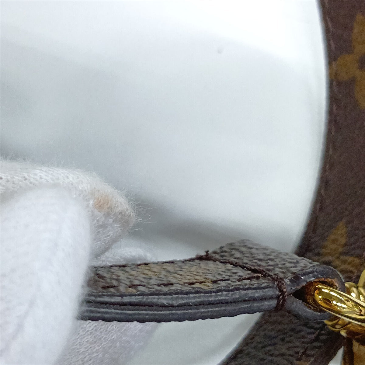 Second hand Louis Vuitton Pochette Metis Canvas Flap Crossbody Monogram - Tabita Bags