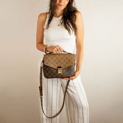 Second hand Louis Vuitton Pochette Metis Canvas Flap Crossbody Monogram Reverse - Tabita Bags