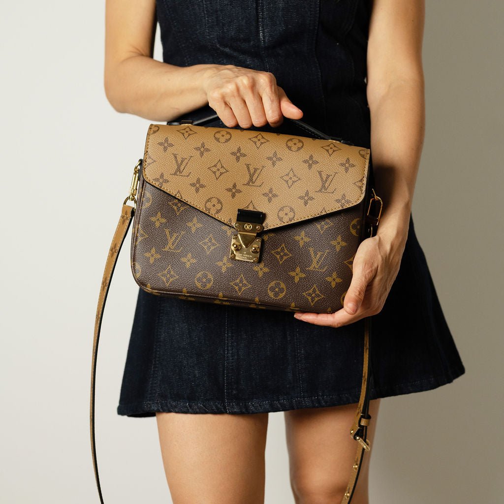 Second hand Louis Vuitton Pochette Metis Canvas Monogram Reverse Flap Crossbody Monogram Reverse - Tabita Bags