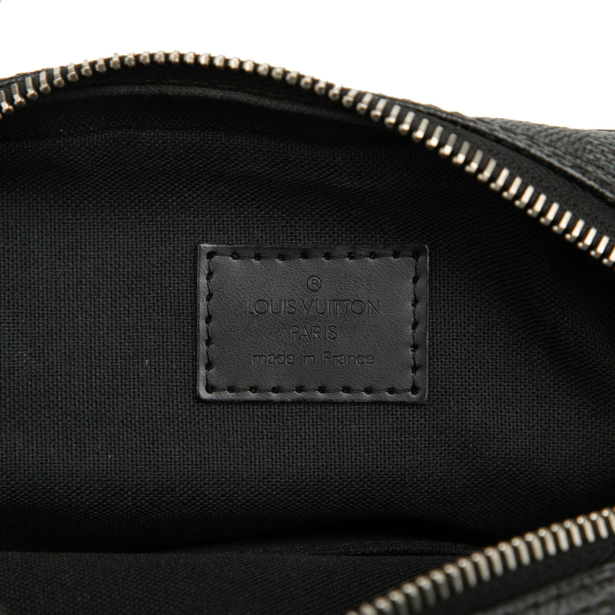 Second hand Louis Vuitton Rem Canvas Crossbody Damier Graphite - Tabita Bags