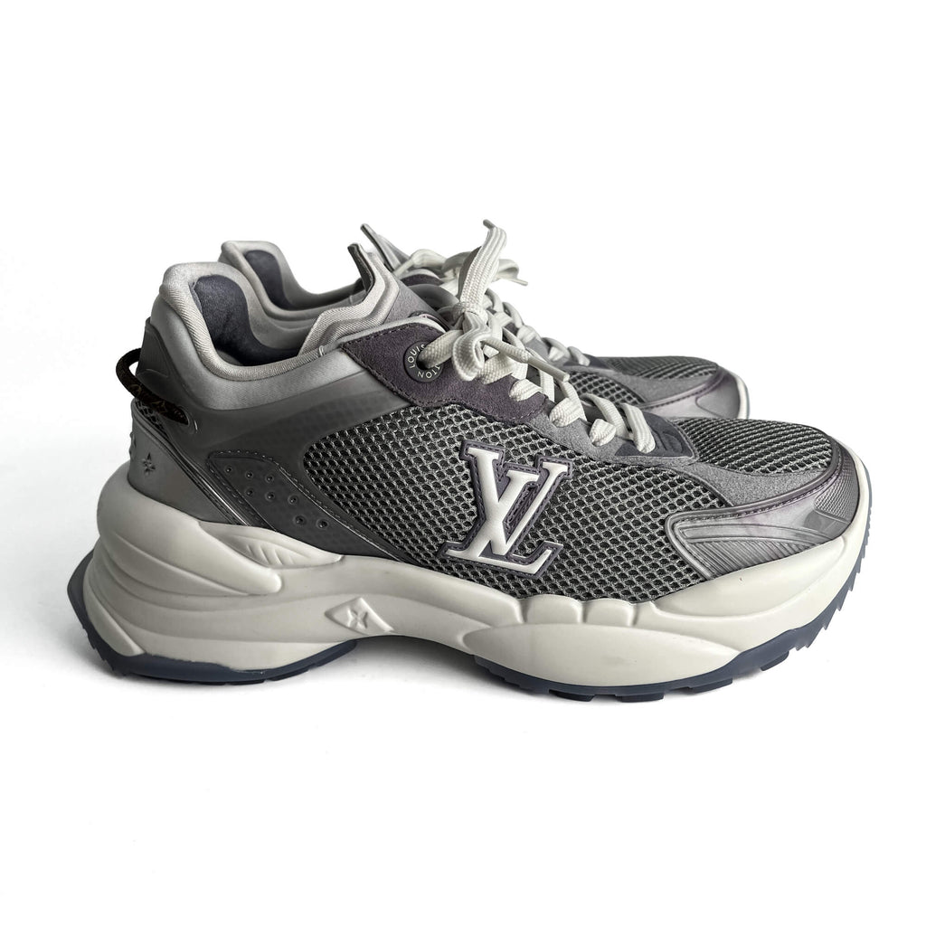 Second hand Louis Vuitton Run 55 Leather Sneakers 39 Monogram - Tabita Bags