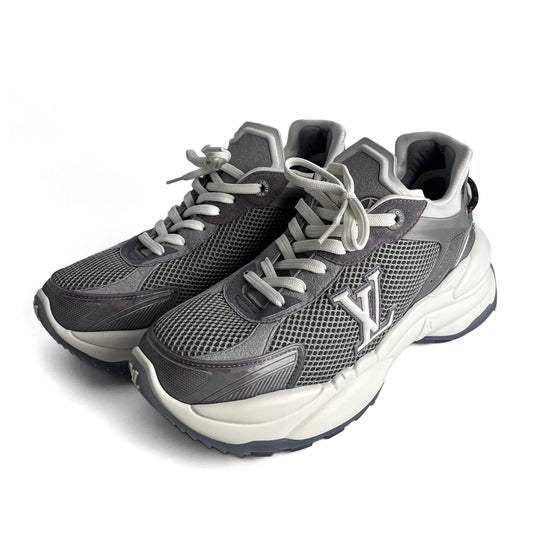 Second hand Louis Vuitton Run 55 Leather Sneakers 39 Monogram - Tabita Bags