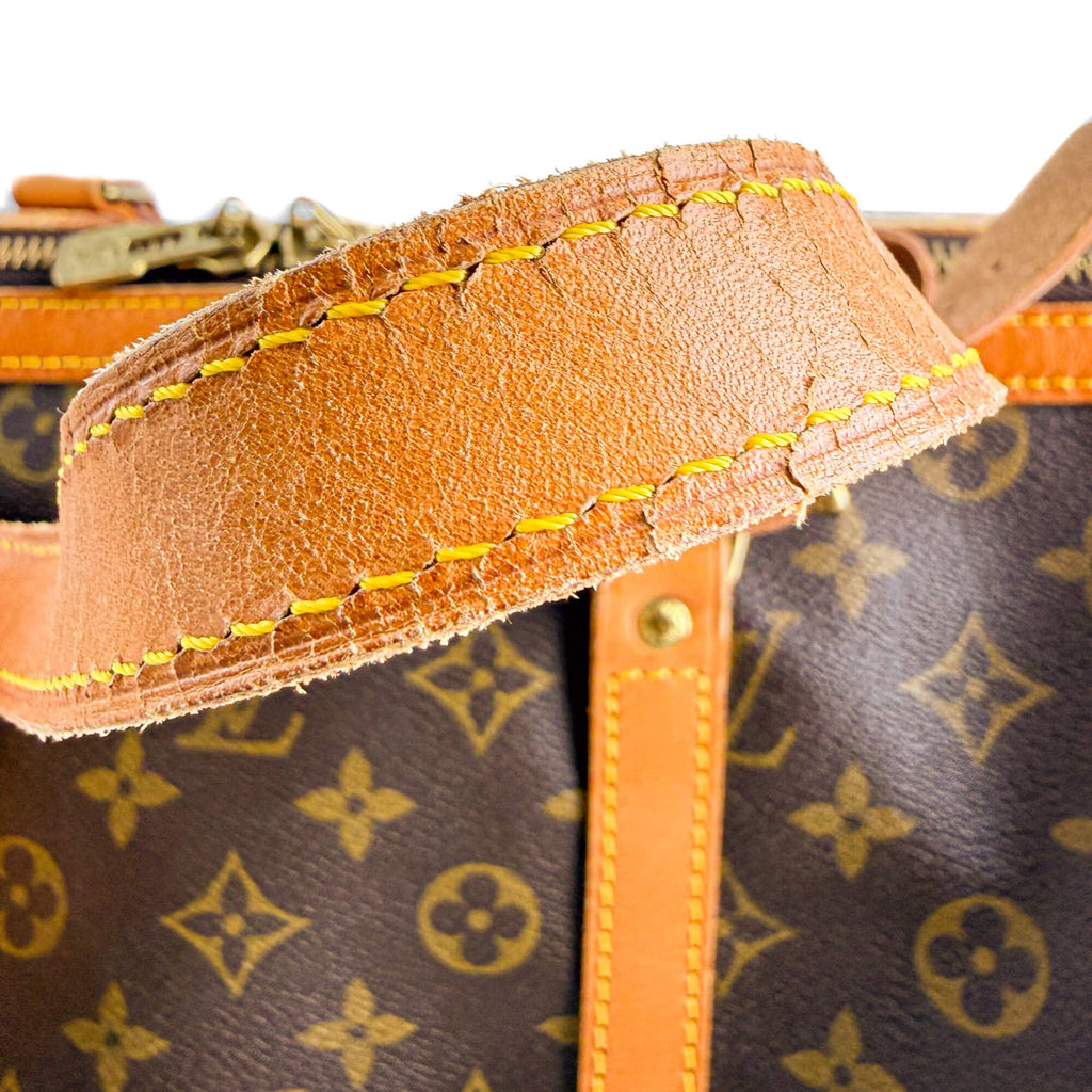 Second hand Louis Vuitton Sac Souple 35 Canvas Trunk Handbag Monogram - Tabita Bags