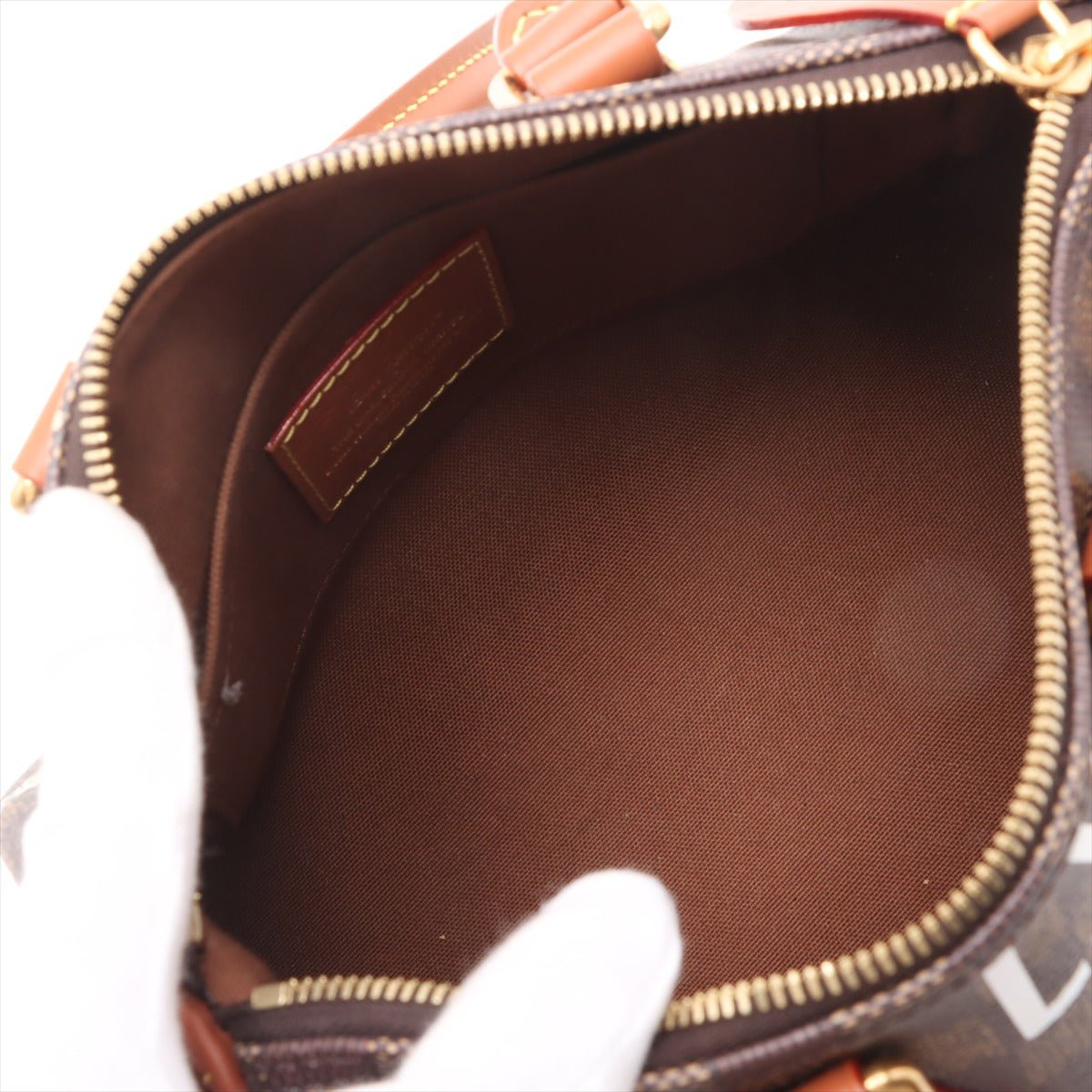 Second hand Louis Vuitton Speedy 25 Canvas Bandoulière The Darjeeling Limited Trunk Handbag Brown - Tabita Bags