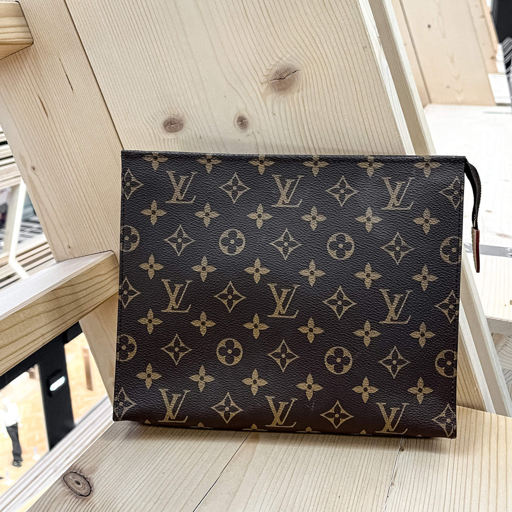 Second hand Louis Vuitton Trousse Toilette NM 26 Canvas Case Monogram - Tabita Bags