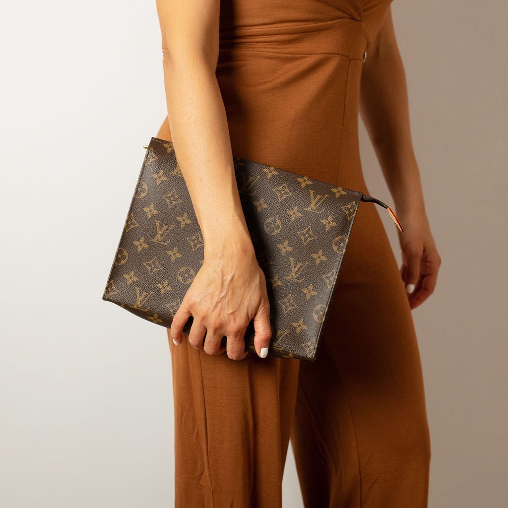 Louis Vuitton ポシェット・MM(26) Louis Vuitton Trousse Toilette NM MM Toilette 26 Canvas Case 26