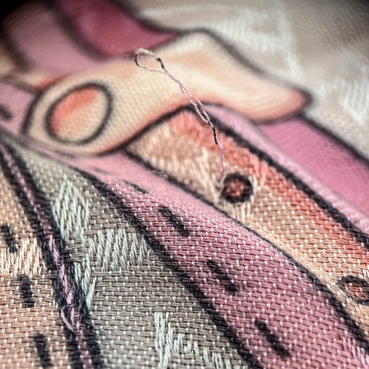 Second hand Louis Vuitton Wool & Silk Foulard Pink - Tabita Bags
