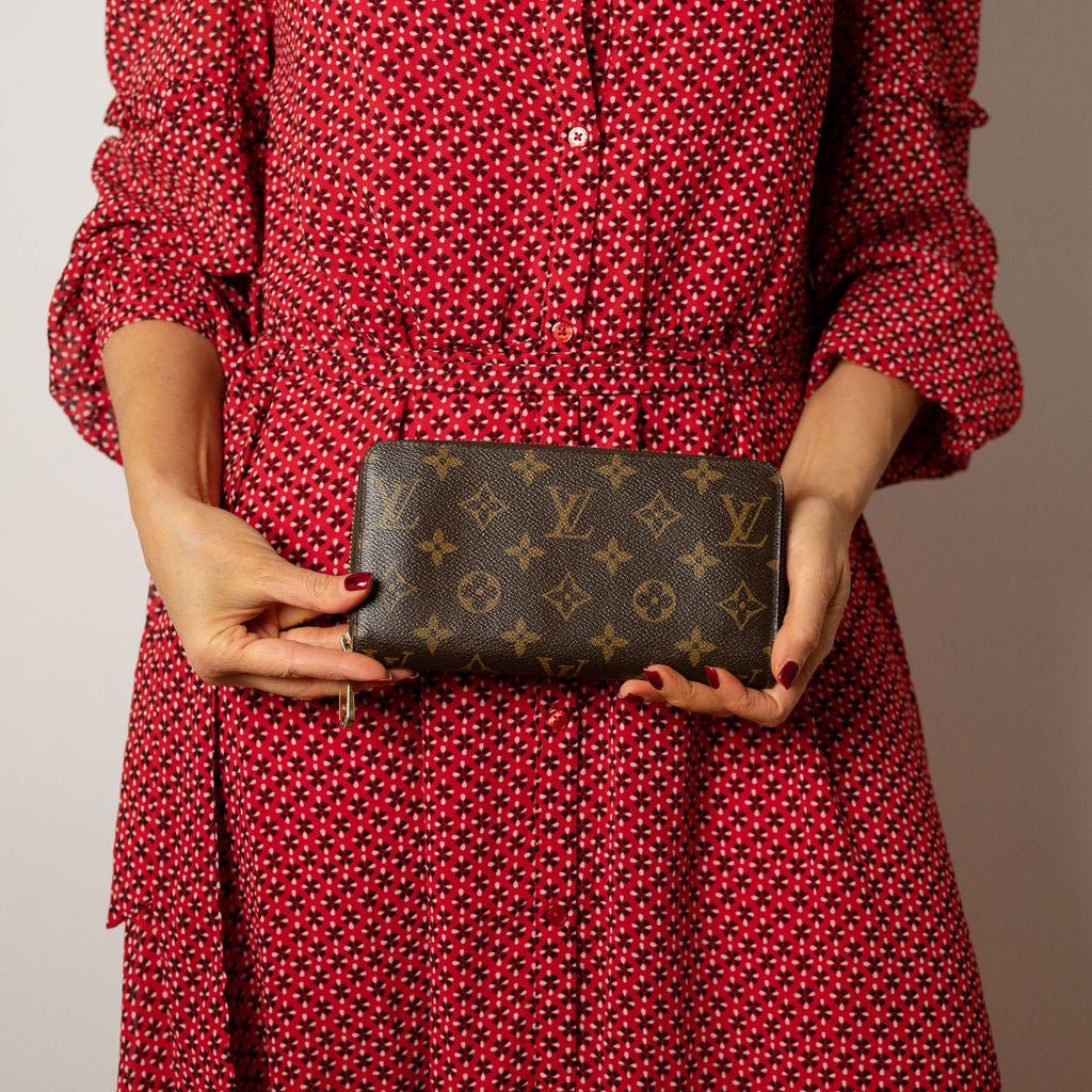 Second hand Louis Vuitton Zippy Canvas Compact Wallet Monogram - Tabita Bags