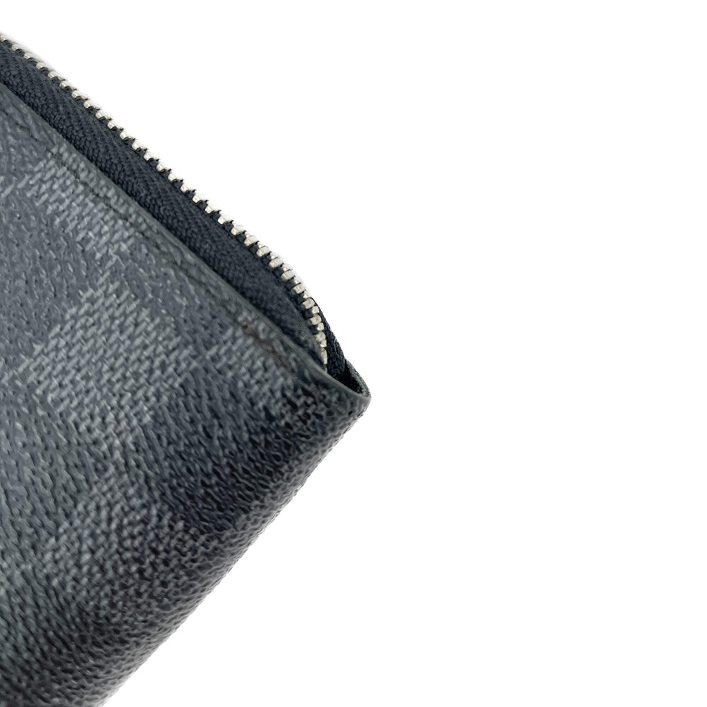 Second hand Louis Vuitton Zippy Canvas Vertical long Wallet Damier Graphite - Tabita Bags