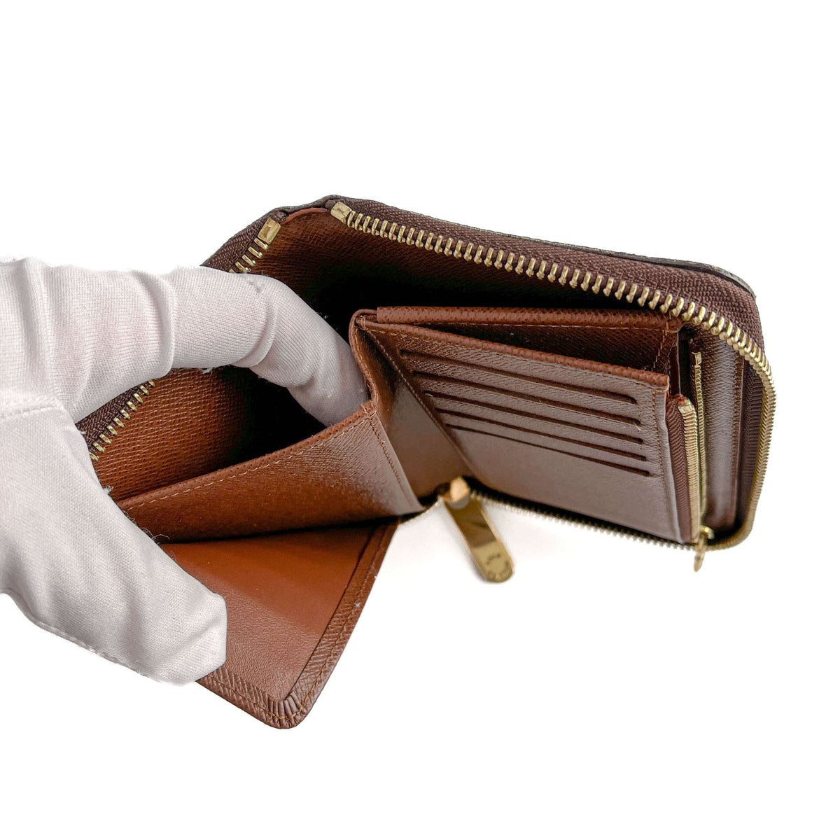Second hand Louis Vuitton Zippy Canvas Vertical Wallet Monogram - Tabita Bags