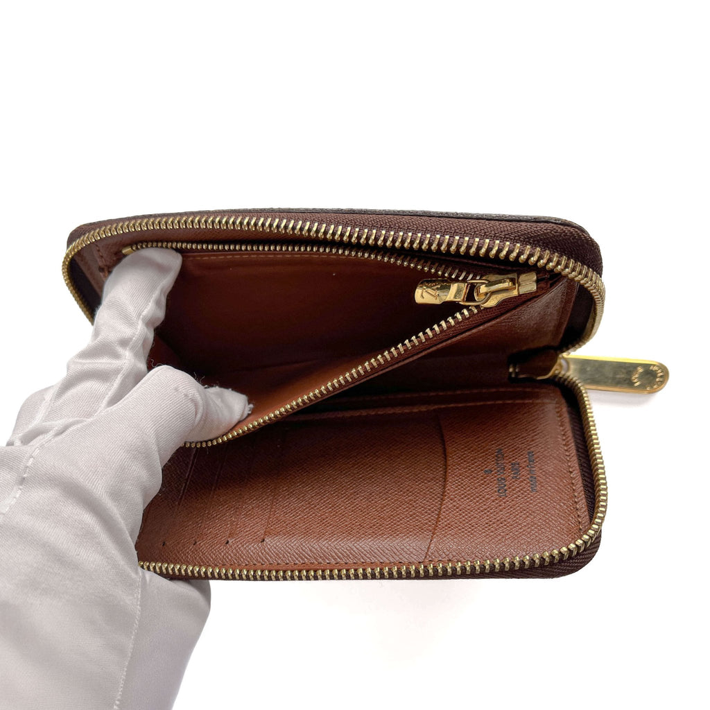 Second hand Louis Vuitton Zippy Canvas Vertical Wallet Monogram - Tabita Bags
