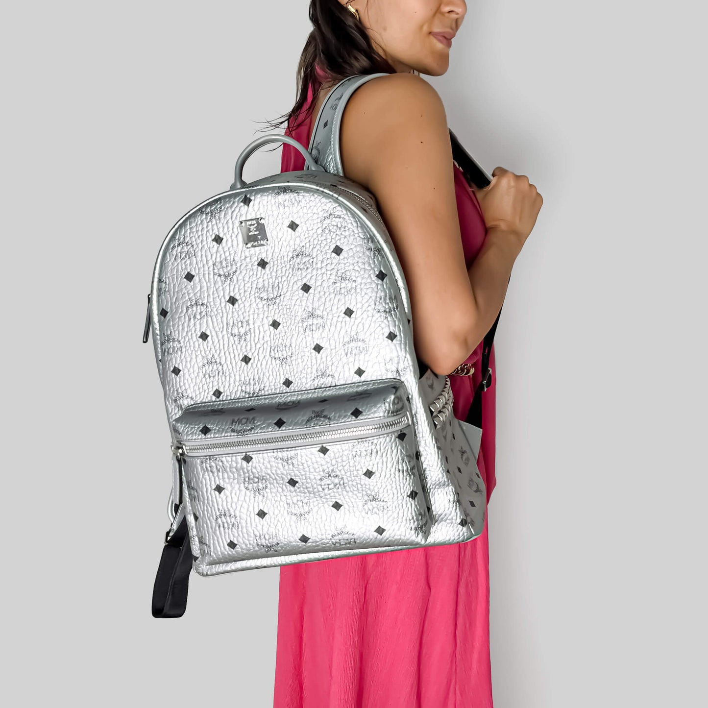 Second hand MCM Stark Medium Visetos Canvas Backpack Metallic - Tabita Bags