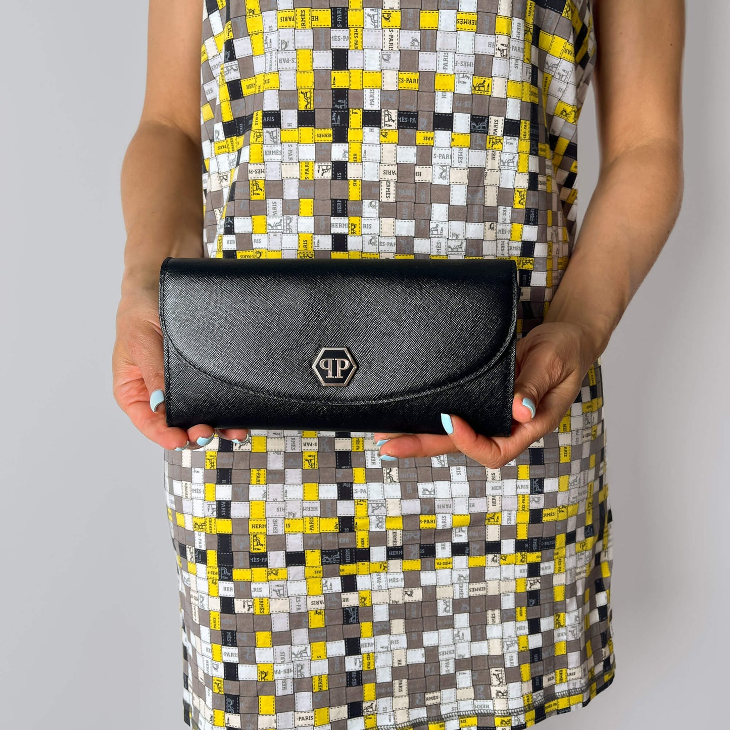 Second hand Philipp Plein Hexagon Saffiano leather Leather 2 - Ways Wallet on Chain Crossbody Black - Tabita Bags